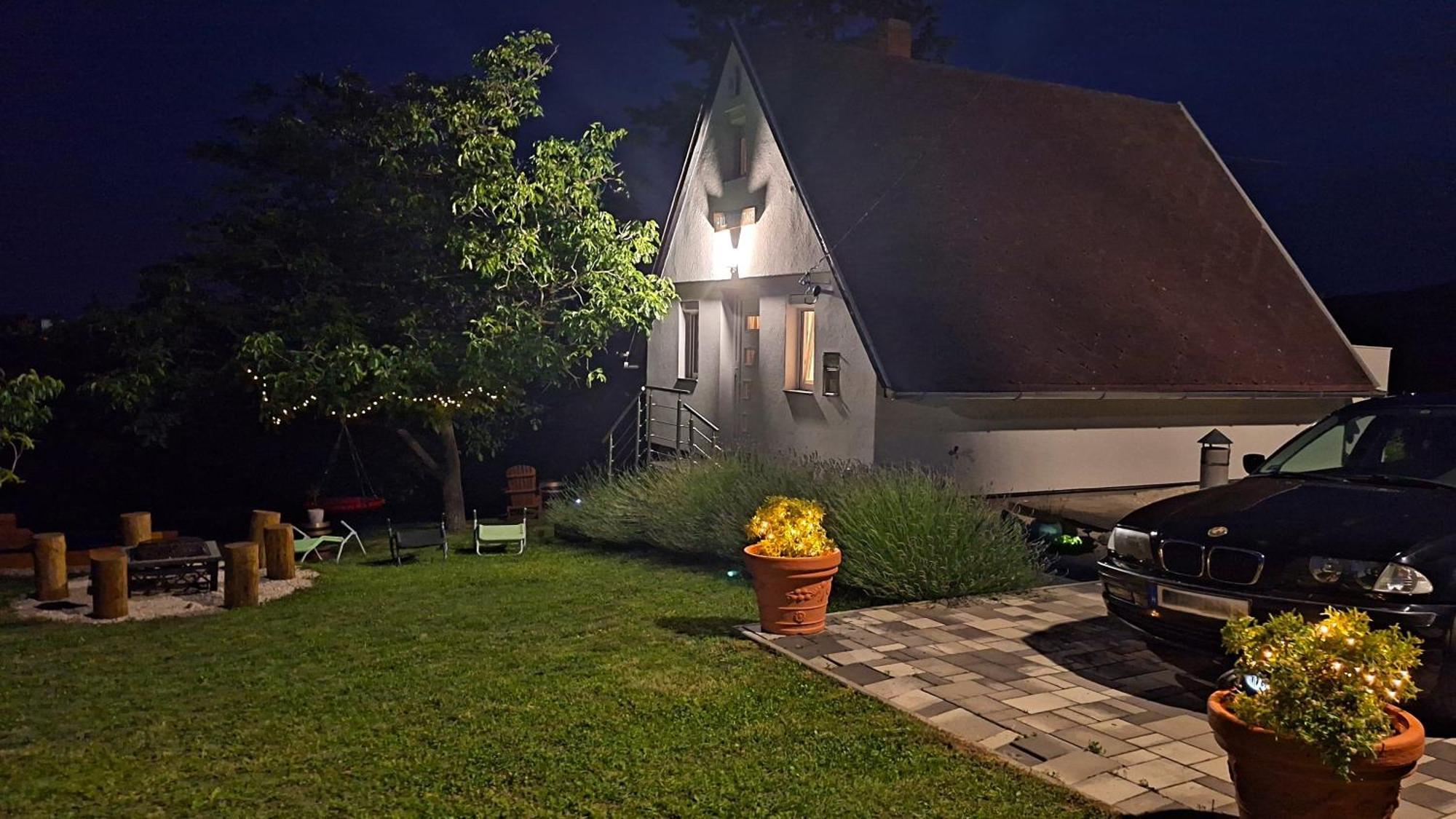 Hillside Cottage Pecs Exterior photo